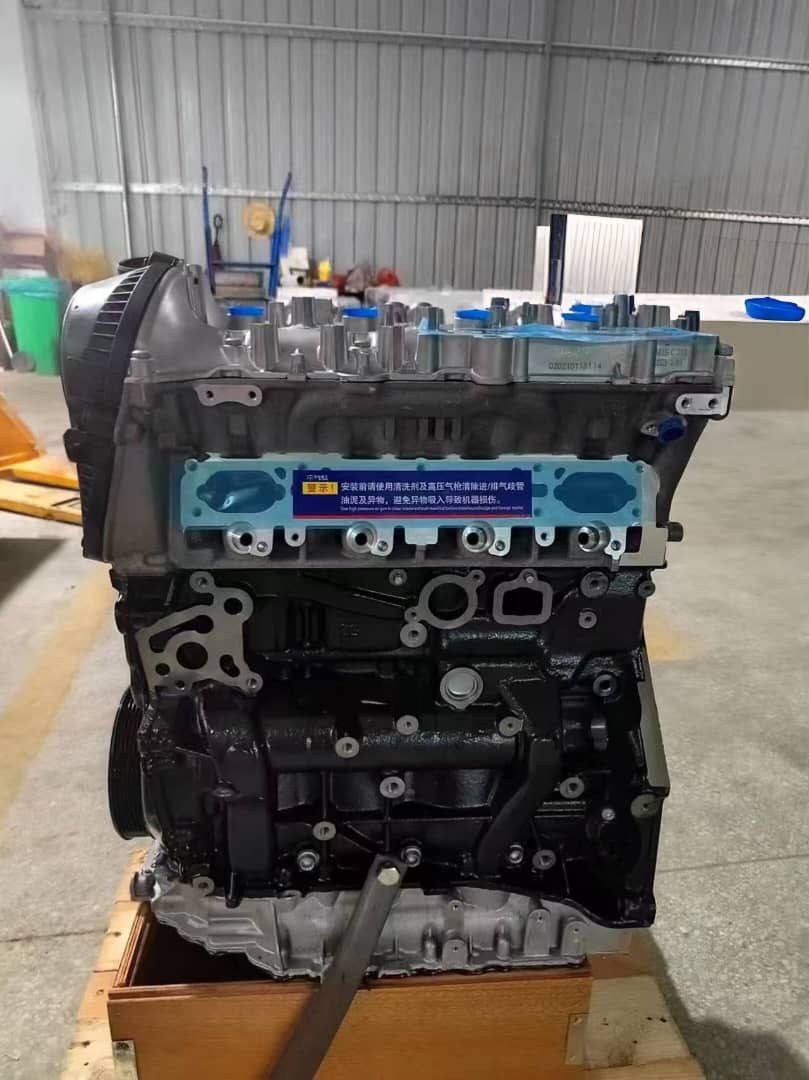 Двигатель новый Audi CNCD/CNCE 2.0 TFSI (06L100032H)