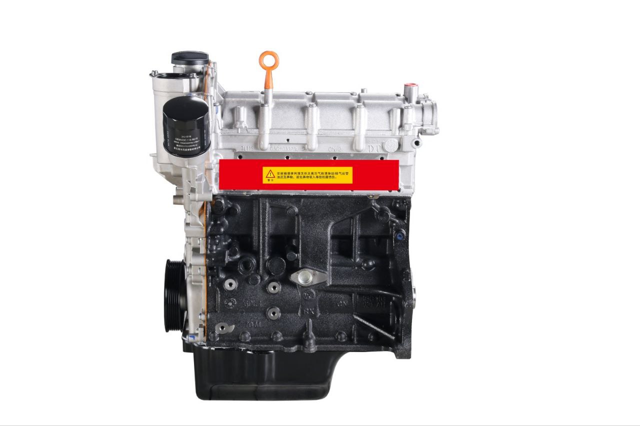 Двигатель новый Volkswagen CFNA 1.6 MPI (03C100092BX)