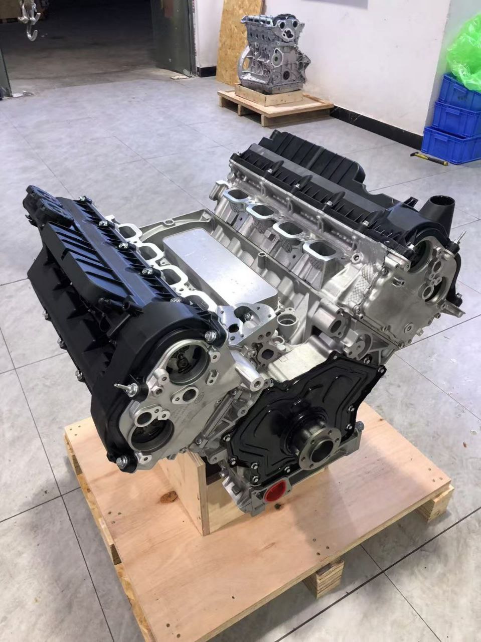 Двигатель Land Rover 508PS 5.0 Supercharged рестайлинг (LR026157) — изображение 2