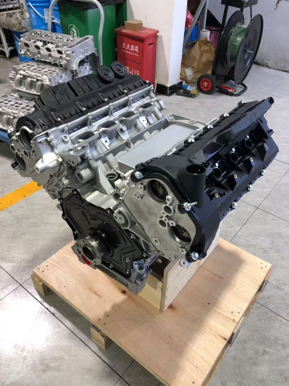 Двигатель Land Rover 508PS 5.0 Supercharged рестайлинг (LR026157) — изображение 4