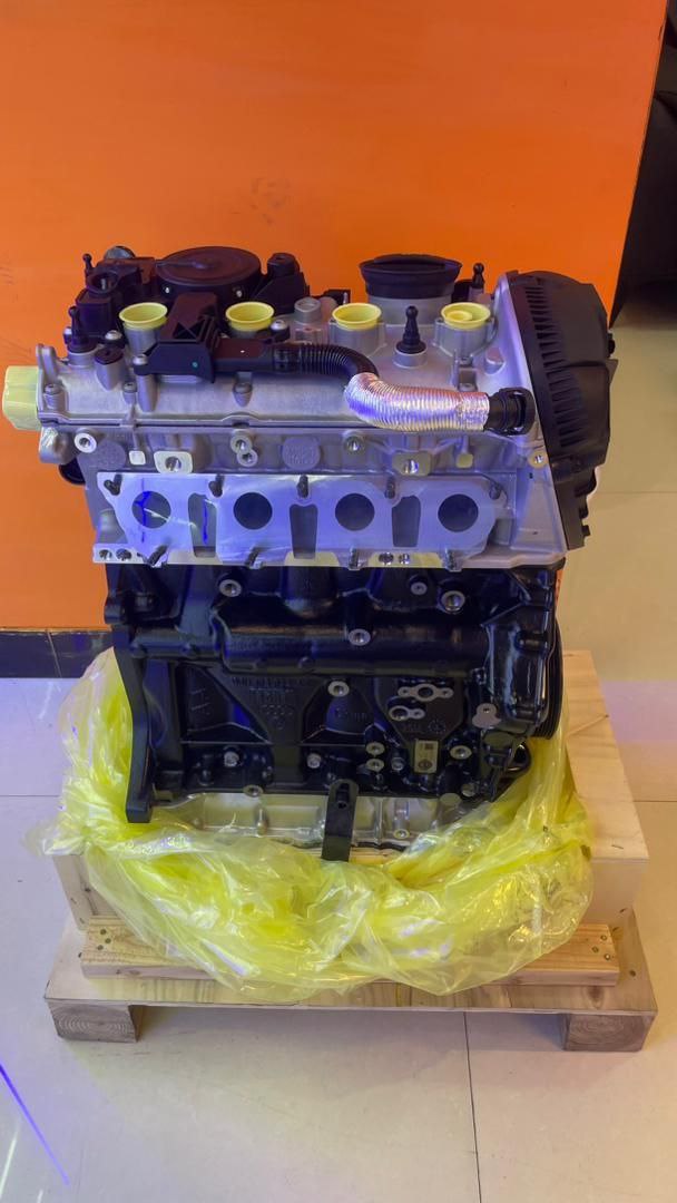 Двигатель новый Volkswagen CDA 1.8 TSI (06J100035H) ОРИГИНАЛ