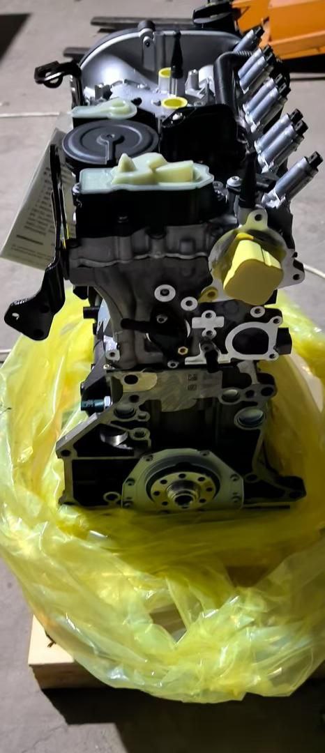 Двигатель новый Faw-Volkswagen DAXC, DGKB 2.0 TFSI ОРИГИНАЛ