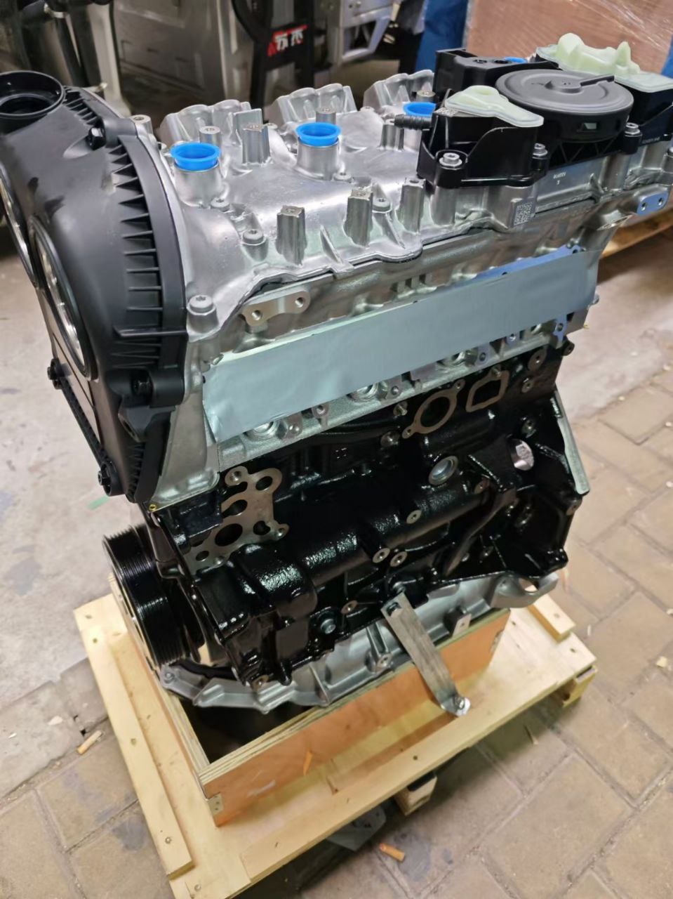 Двигатель новый Volkswagen CJSA 1.8 TSI (06K100033B) — изображение 11