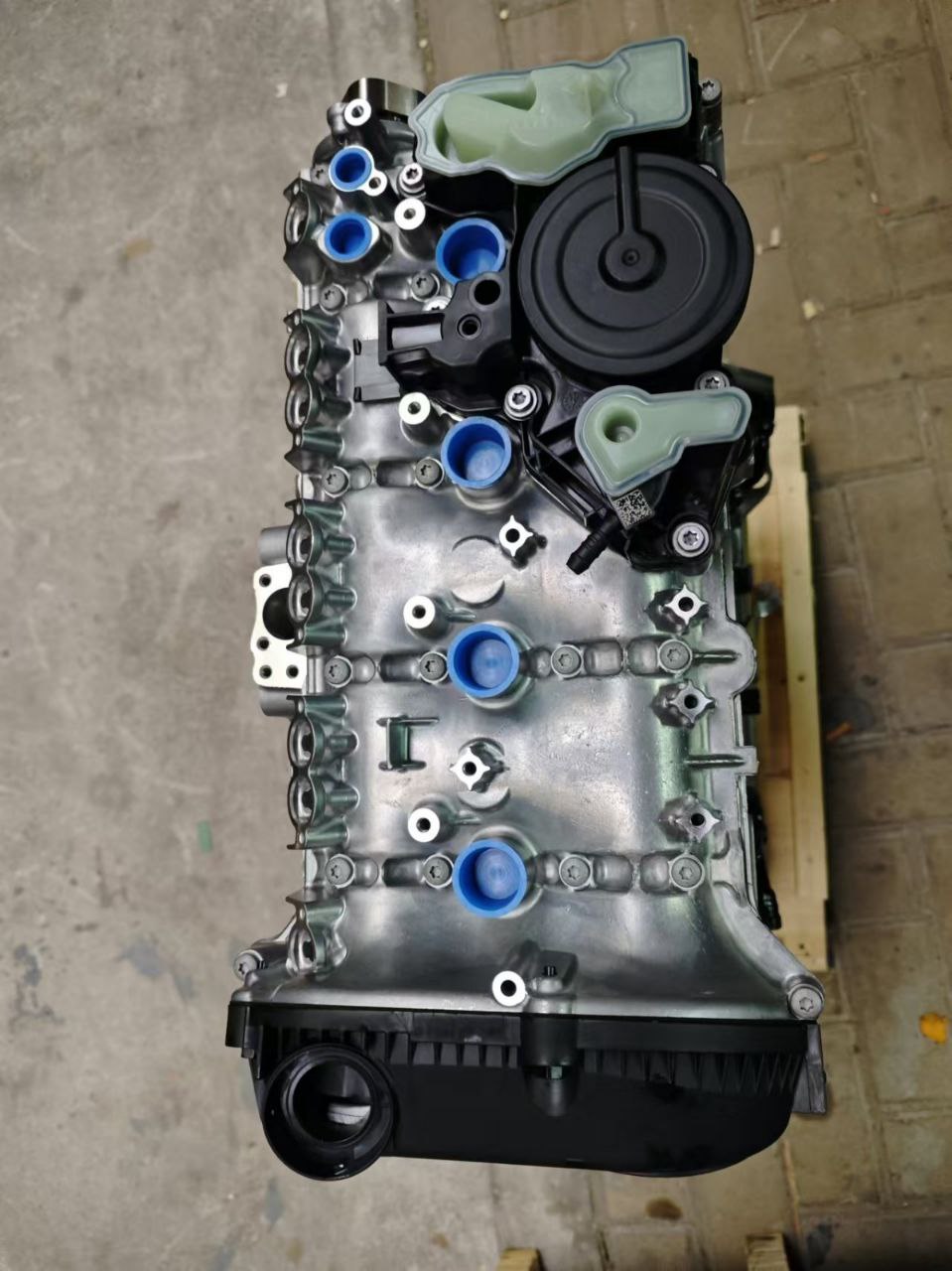 Двигатель новый Volkswagen CJSA 1.8 TSI (06K100033B) — изображение 10